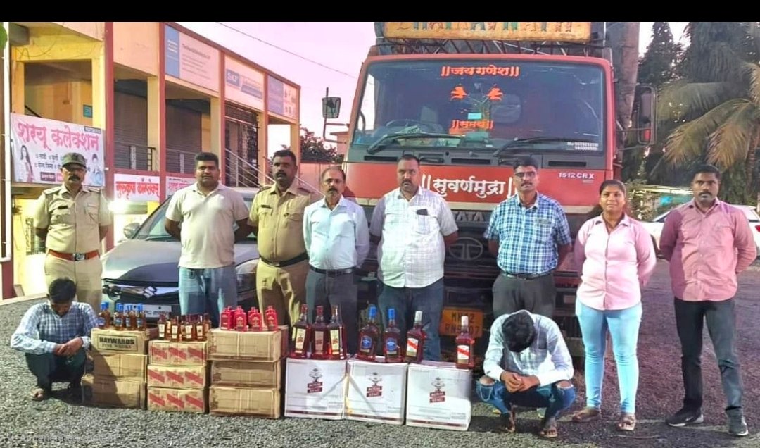 गोवा राज्यातील विदेशी मद्यसाठा शिरूर राज्य उत्पादन शुल्क विभागाच्या पथकाने केला जप्त; दोन वाहने ताब्यात